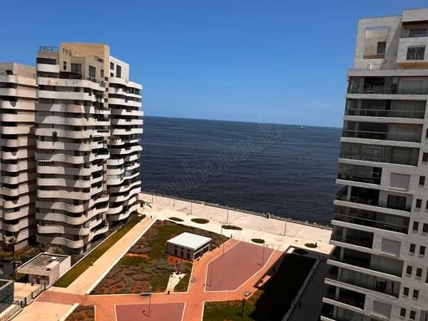 Appartement te koop in Marina de Casablanca Marina. Oppervlakte van 65 m². Alle comfort met…