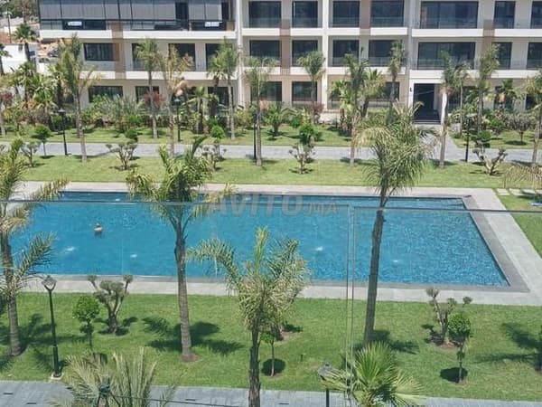 Appartement te huur met zicht op zwembad