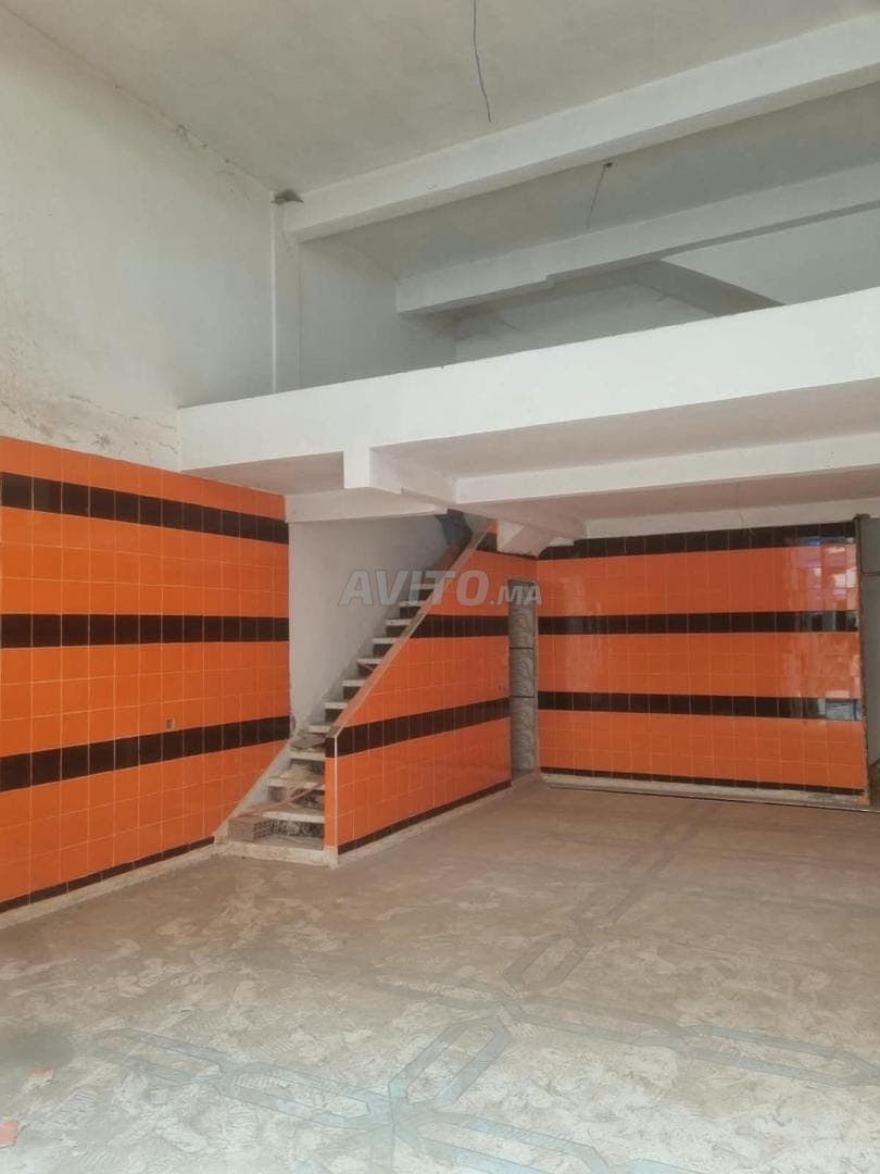 Shop for rent for car wash