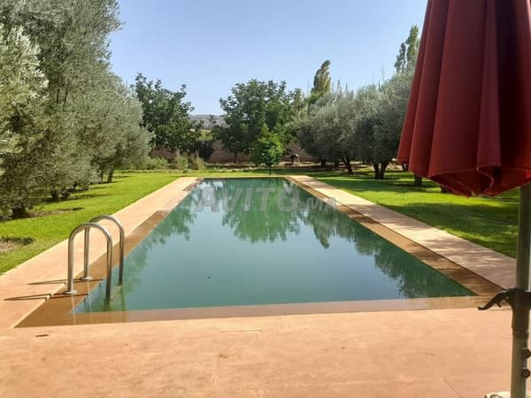 Ferme 2500 M² équipée à Ifrane Atlas