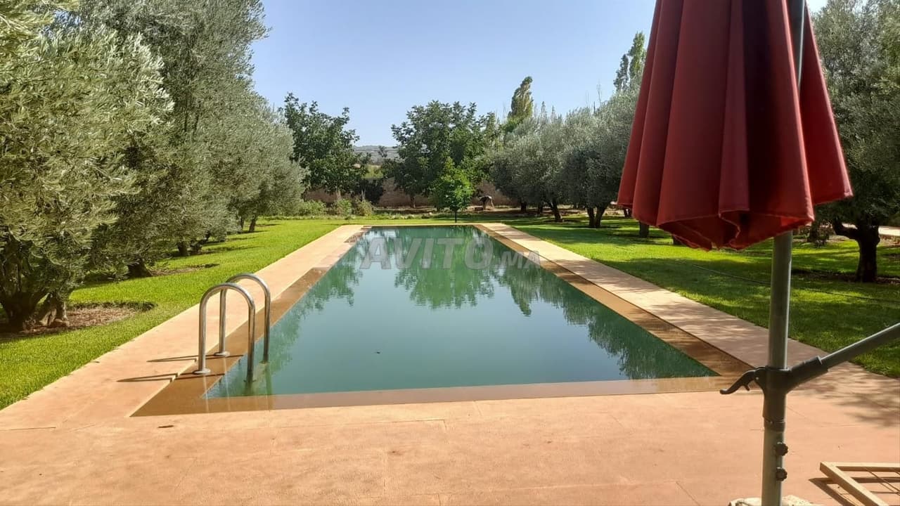 Ferme 2500 M² équipée à Ifrane Atlas