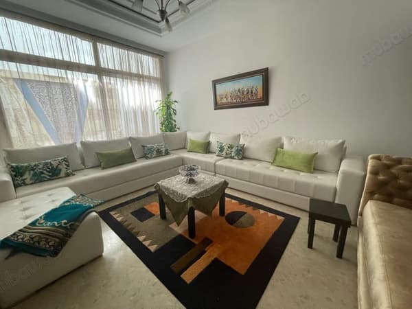 Prachtige villa te huur in Founti. 4 mooie slaapkamers. Gemeubileerd