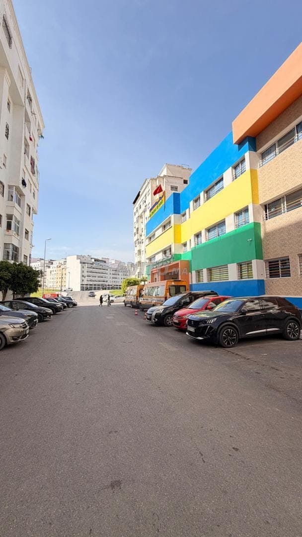 Local commercial à vendre près de Marjane Ibrahim El Khalil