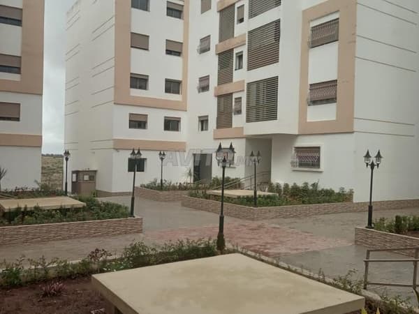 Appartement à louer 118 m² à Victoria Bouskoura
