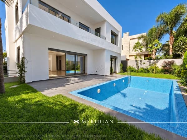 New contemporary villa for sale in Ain Diab