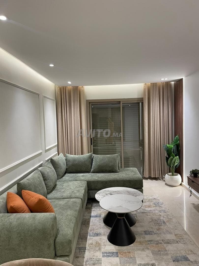 Nouveau studio meublé à louer à Oasis