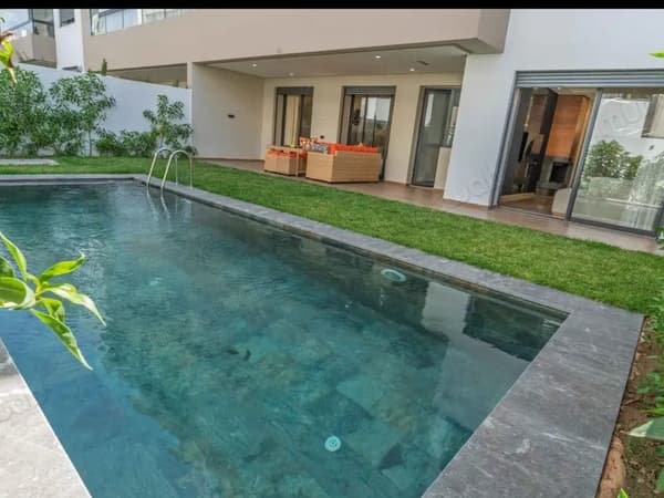 Appart rez jardin a la location meublé 15000dh