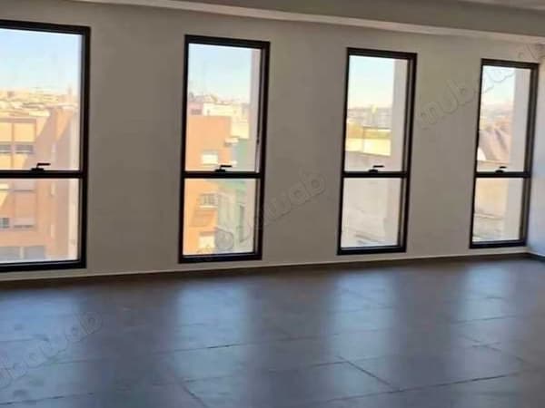 Bureau à Louer de 61.0 m² à Dar Bouazza, Errahma