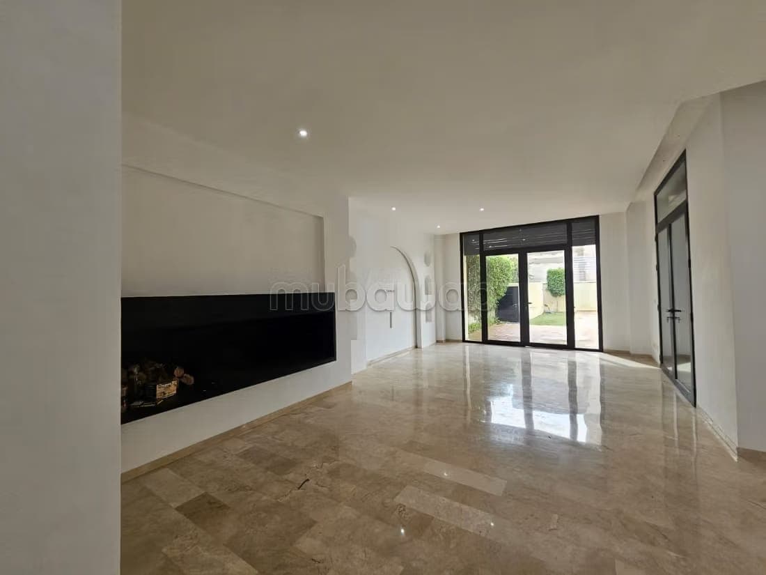 Villa contemporánea en venta en Amelkis