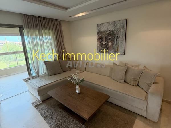 Joli appartement 3 chambres meublé à louer à Prestigia