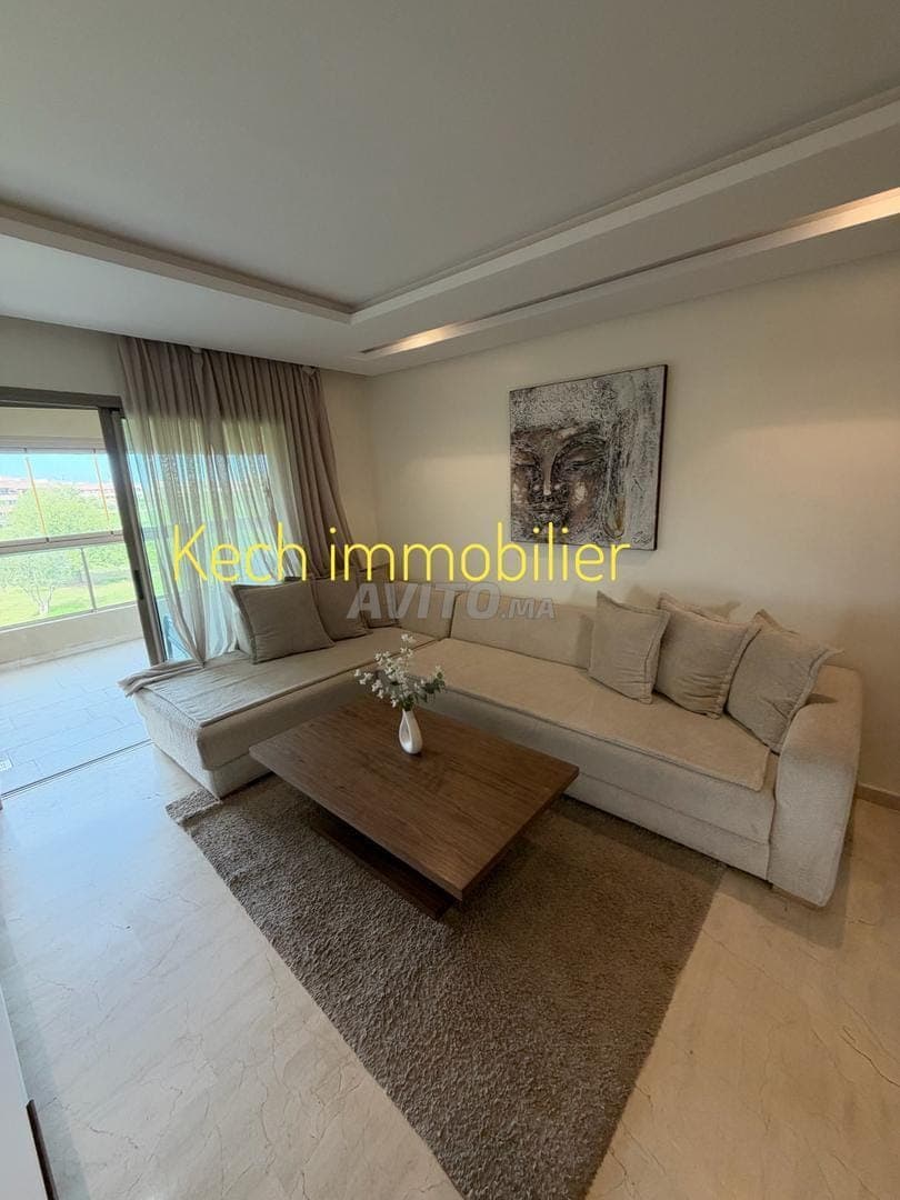 Joli appartement 3 chambres meublé à louer à Prestigia