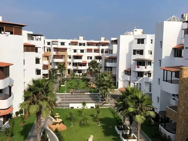 Wohnung zum Verkauf und zur Miete mit Pool an der Corniche in Martil