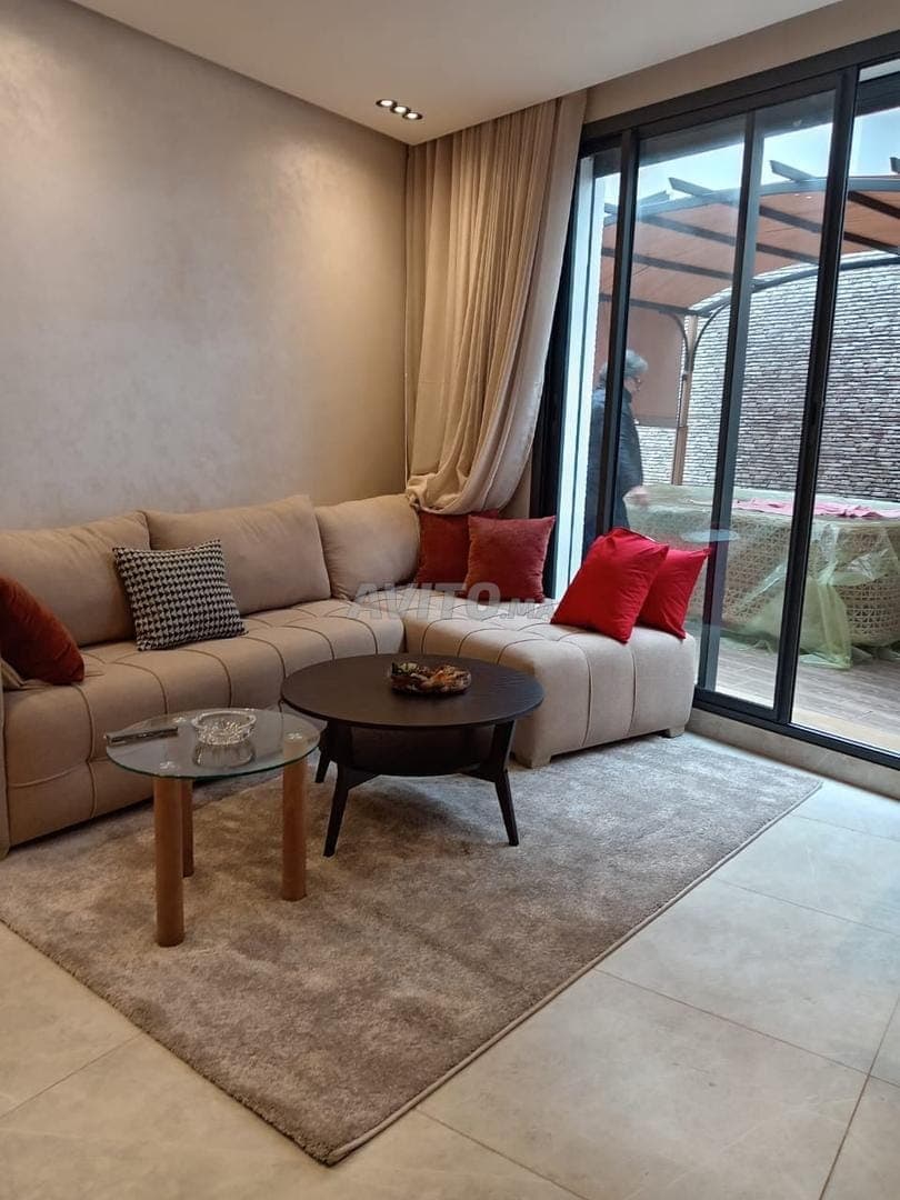 Modern Gemeubileerd Studio te Huur op Val Fleuri