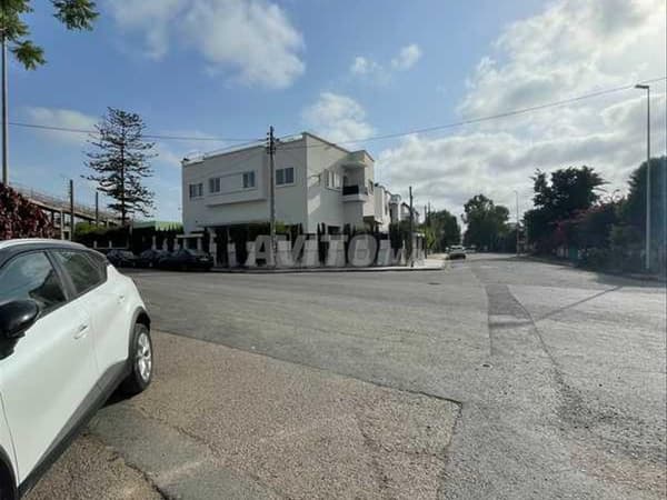195504-Sale Villa in Casablanca Hôpitaux 434 m²