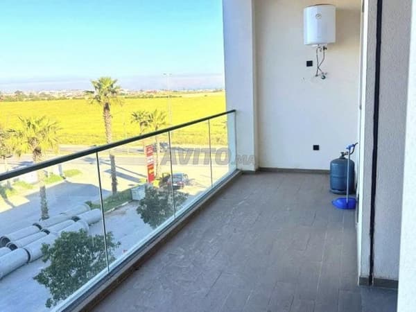 ZU VERMIETEN MÖBLIERTE WOHNUNG DAR BOUAZZA