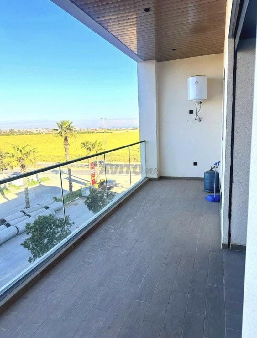 ZU VERMIETEN MÖBLIERTE WOHNUNG DAR BOUAZZA