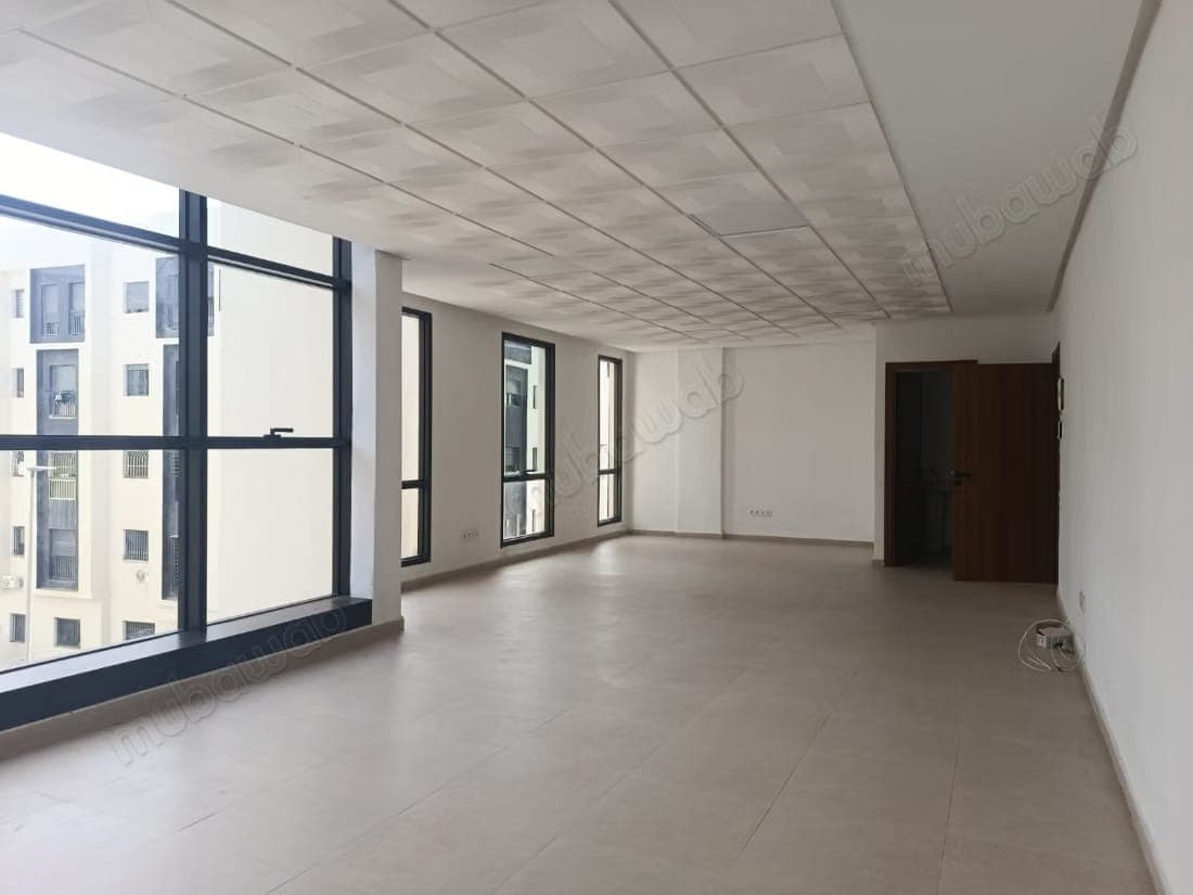 plateau de bureaux neuf de 60 m² à louer