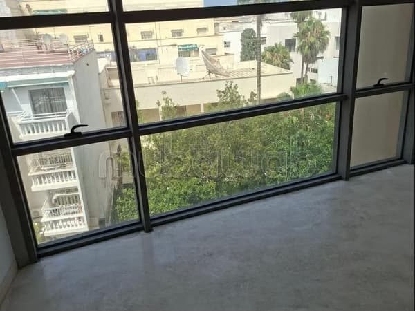 A vendre un joli Appartement avec 2 places qu garage