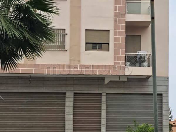 Shop for sale 389 m² Route de Safi