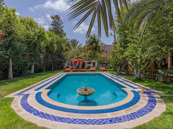 À LOUER VILLA 6 CH AMELKIS