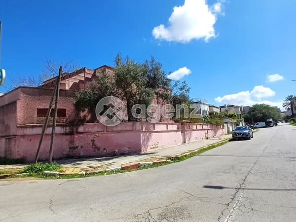 Villa à vendre 530 m², 4 chambres El Menzeh Meknès