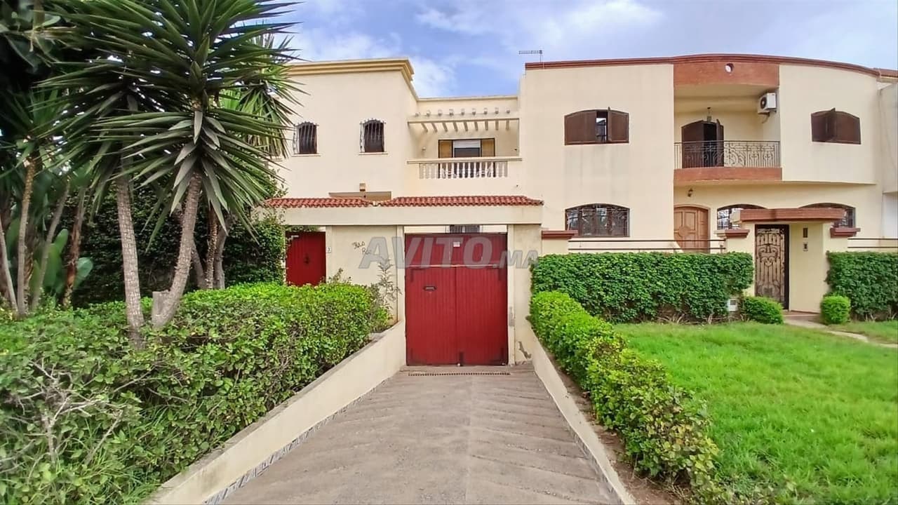 🏡 Villa te koop – 300 m²