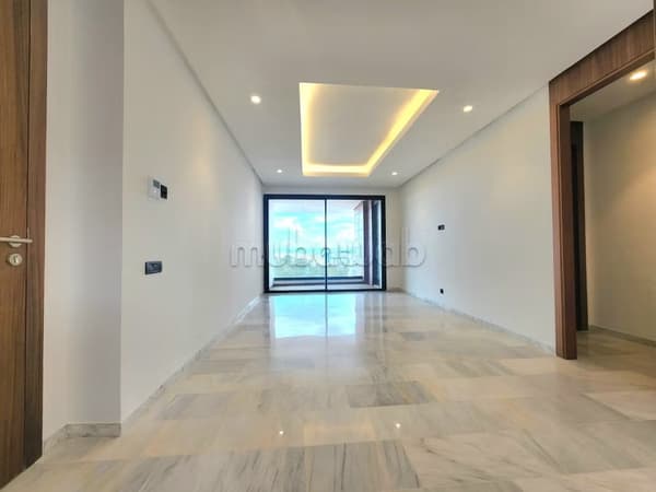 Rent this apartment in Casablanca Finance City. 2 pleasant bedrooms. Residence with…