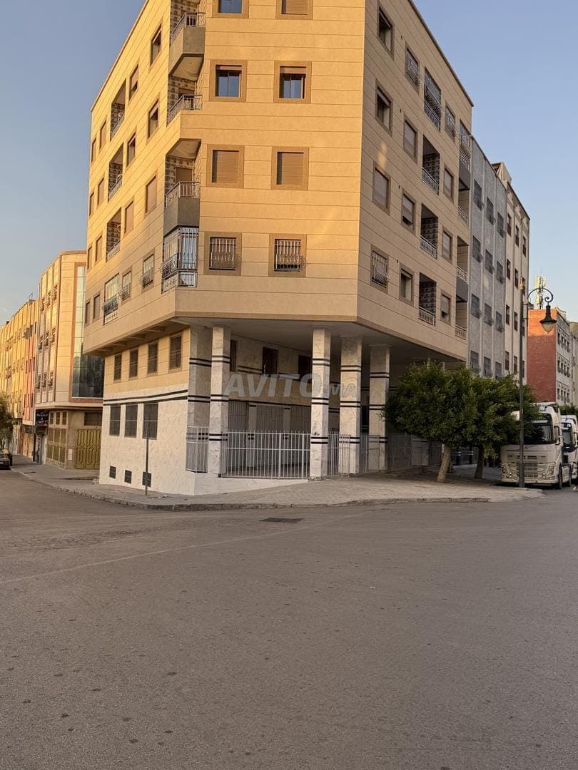 Commerciële Ruimte 500 m2 te Huur