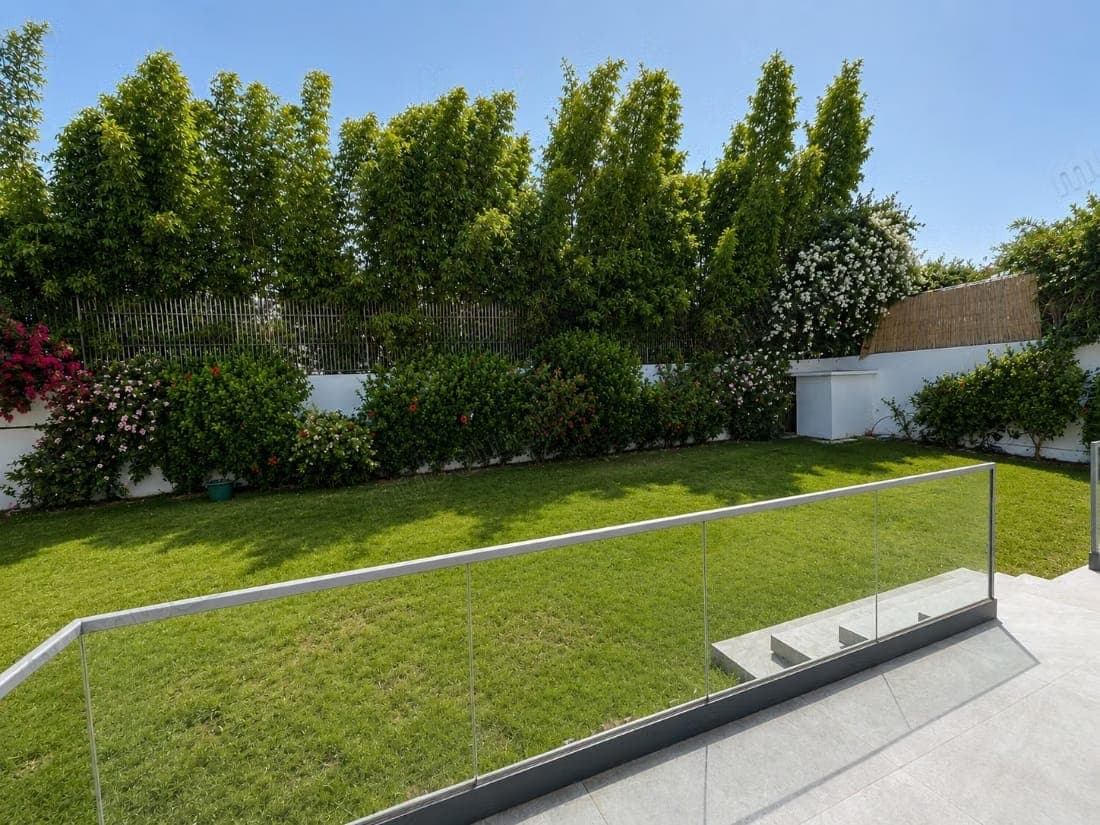 Somptueuse villa à louer à Riyad. 10 grandes pièces. Antenne parabolique et sécurité