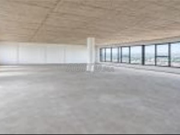 Plateau de bureau à louer 404 m²– Rte des Facultés