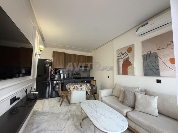 STUDIO À VENDRE – HYPER CENTRE GUÉLIZ