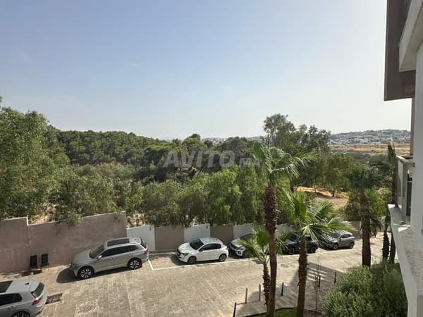 Appartamento con piscina in vendita