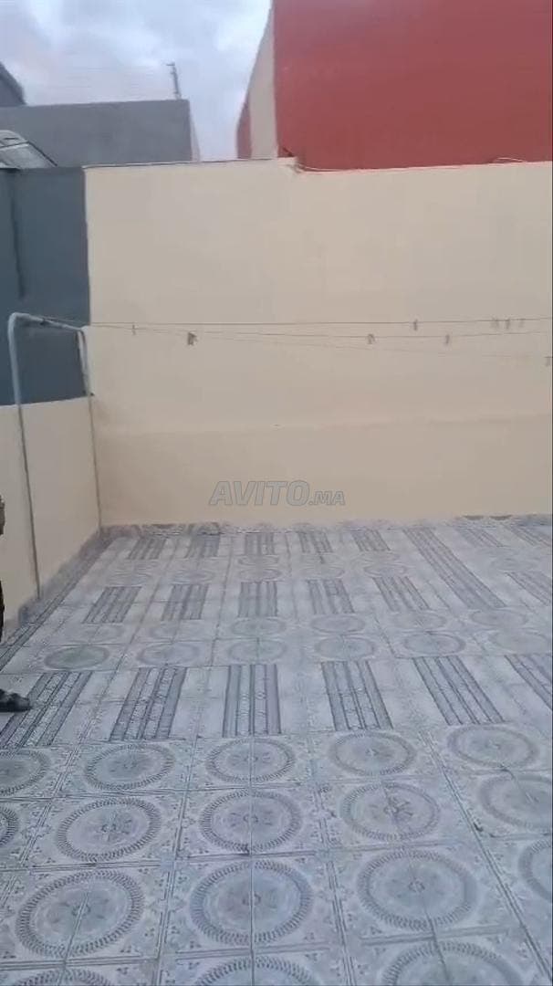 Maison de deux étages et garage