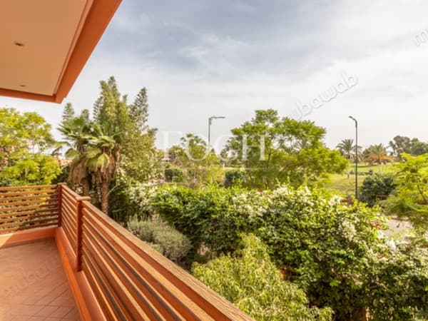 Location villa familiale massive face au Golf Cherifia Agdal