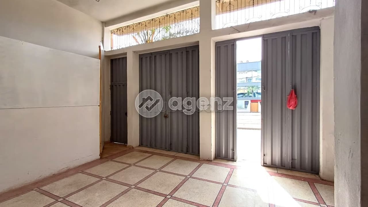 Locale commerciale in affitto 108 m² Lissasfa Casablanca