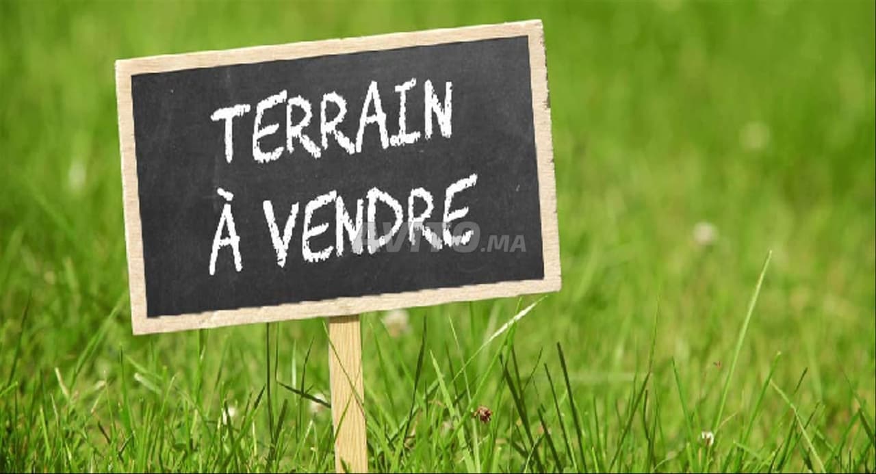 Terrain à vendre au quartier des hôpitaux 2 Mars