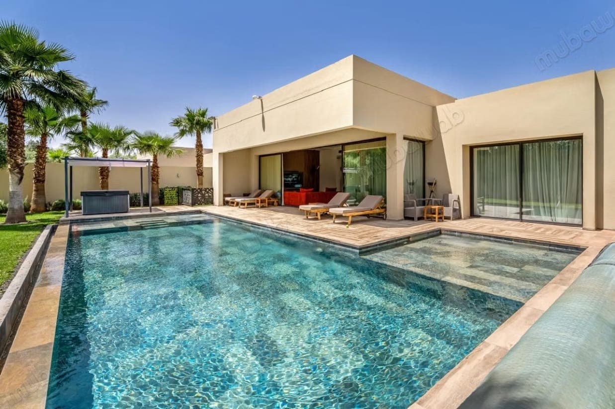 Villa de plain pied à vendre – Route de Ouarzazate