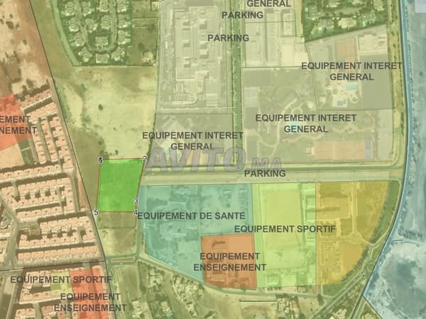 Grundstück mit Titel über 9.049 m² in Bouskoura Ville