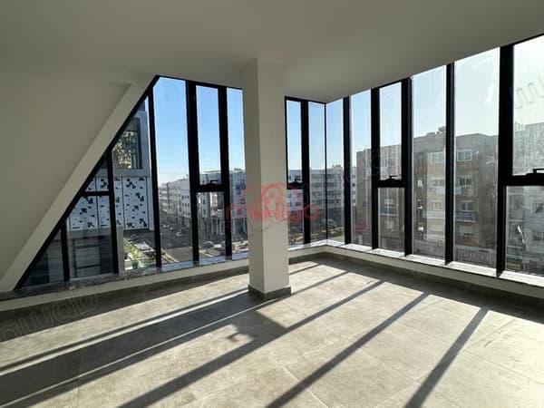 Vente Bureau à aïn chock