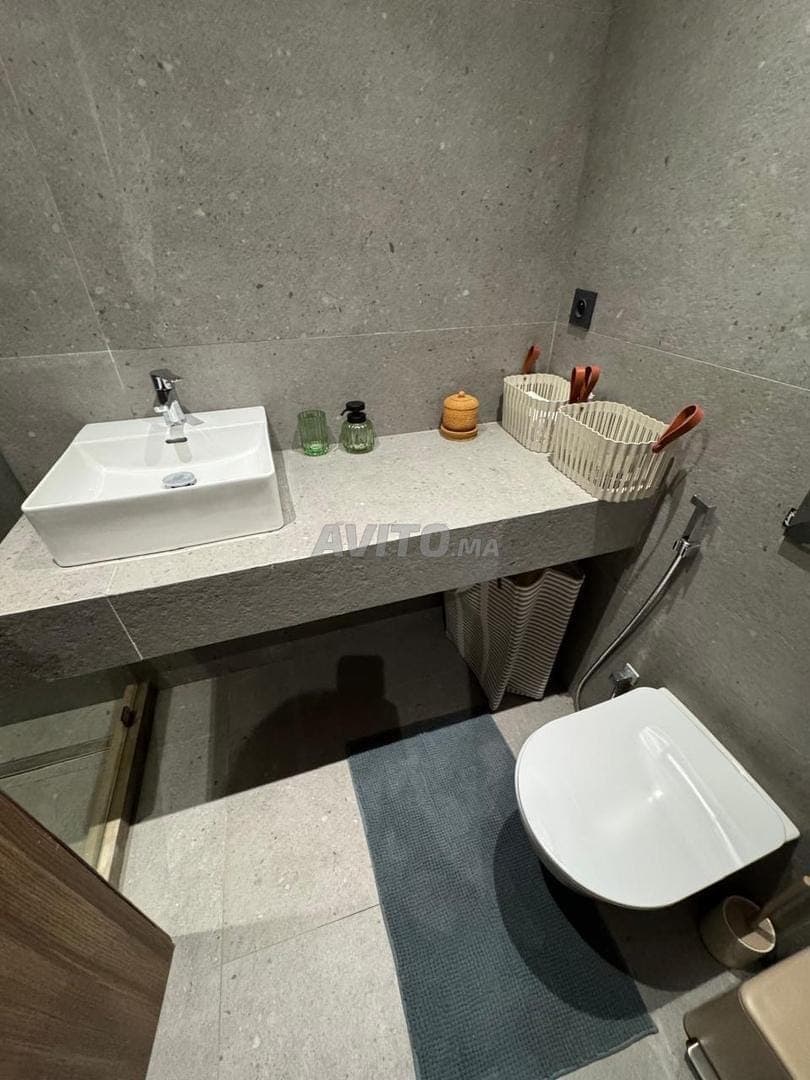 Studio neuf meublé 41 m² à louer avec parking