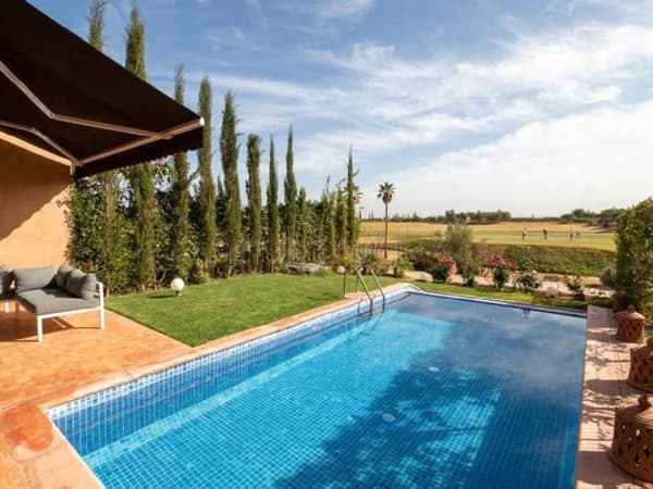 Belle villa sur golf