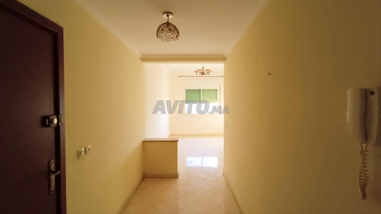 Apartamento con sótano al lado de Snack Hamada