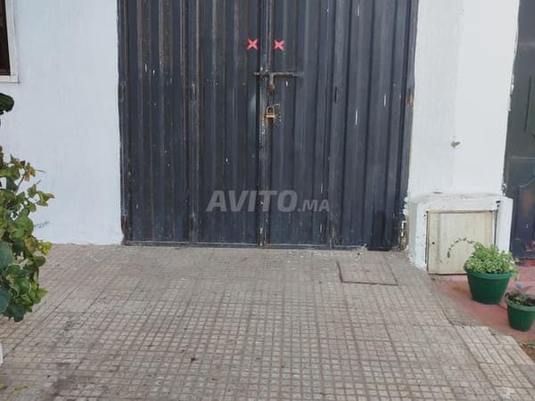 Magasins à louer à Riad Oulad Mtaâ, Témara