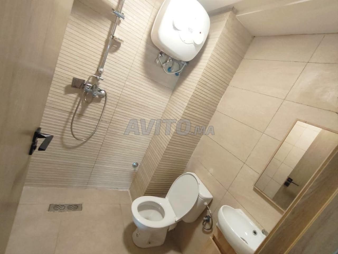 Estudio amueblado Maarif KFC residencia Jumeira