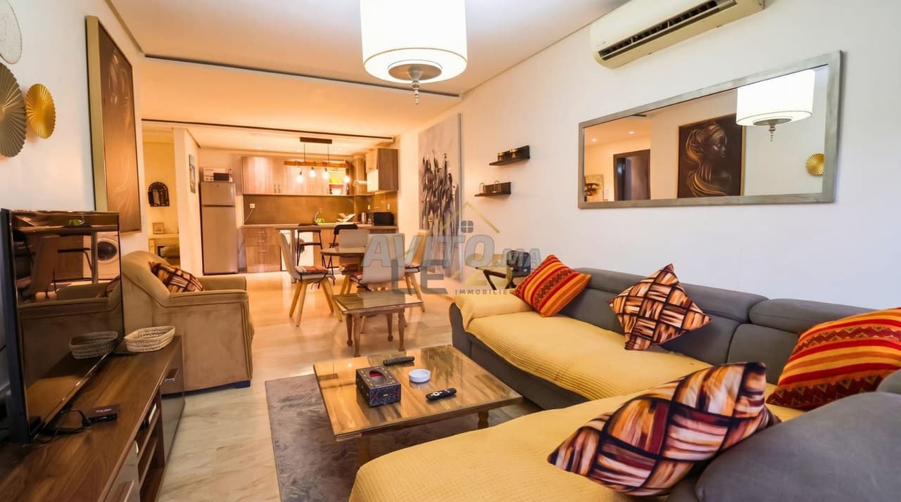 Studio avec Piscine et Terrasse en plein Gueliz
