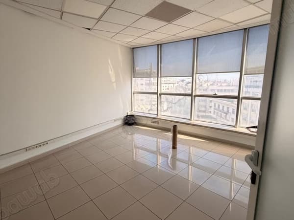 Leeg Kantoor te Huur Centrum Tangier
