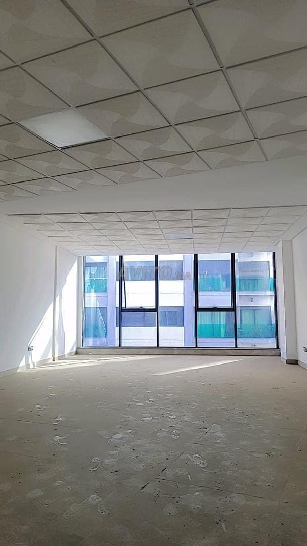 Te huur – Kantoorruimte van 64 m² Bd Moulay Smail