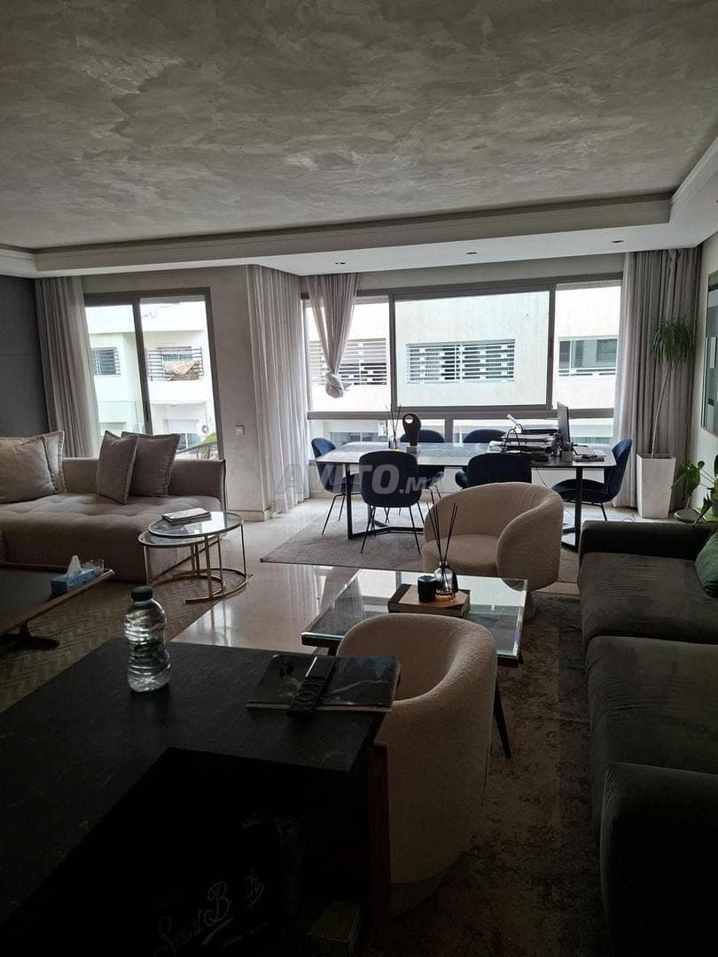 Appartement te koop met terras