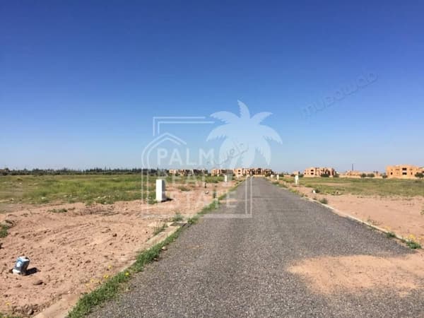 Top affaire vente Lot de terrain sur la route de lourika