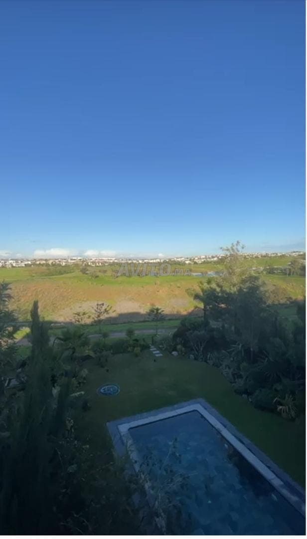 Charmant duplex meublé vue sur golf – Ville Verte